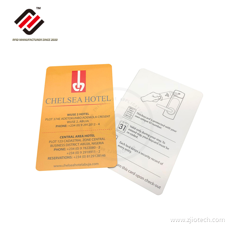 Fábrica de tarjetas con chip RFID de bloqueo RF de China 