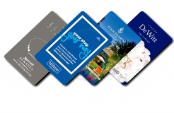 Cómo las etiquetas RFID y NFC personalizadas mejoran el seguimiento inteligente y la gestión de identificación